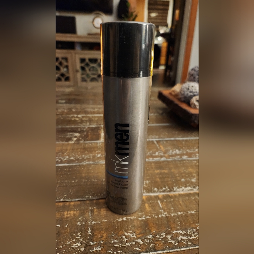 New Sealed Mary Kay Men's Shaving Foam - Silver and Black